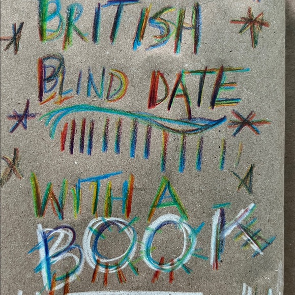 Blind Date with a Book - BRITISH - Picture 3 of 3